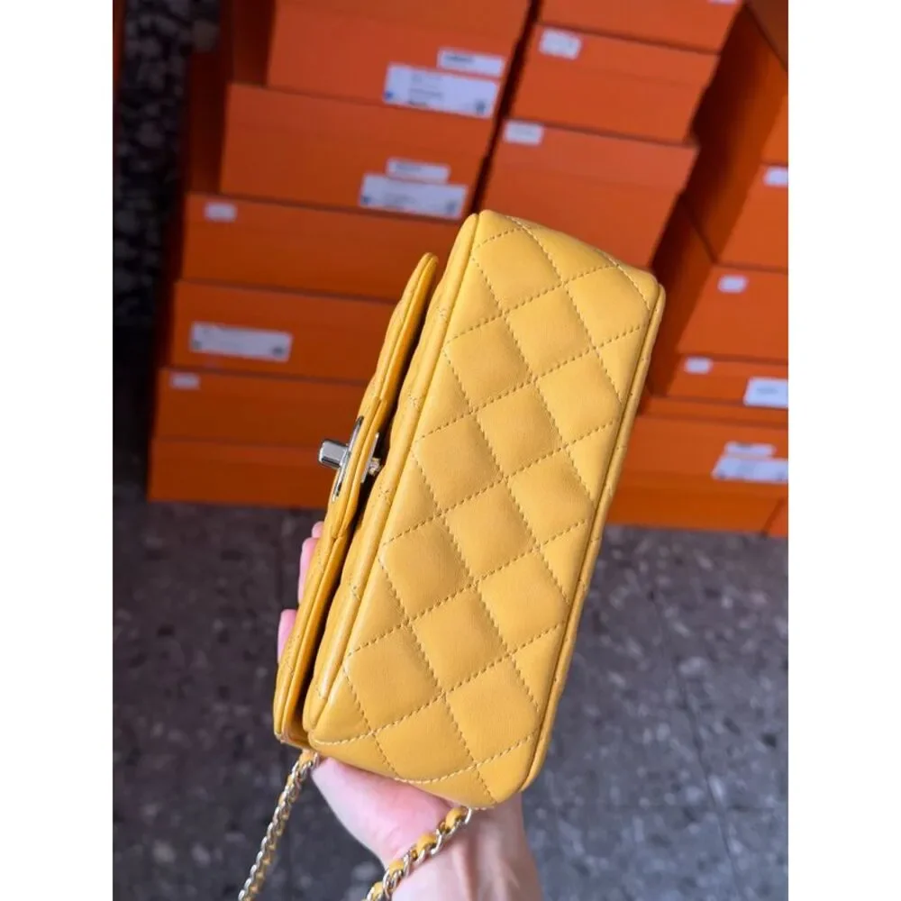 Chanel Women Pre-Loved Bag Brand New Condition